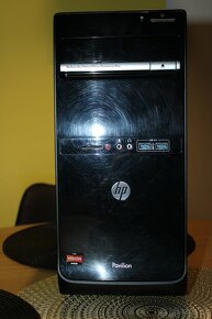 Stolní počítač HP - 2