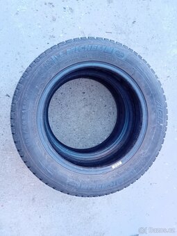 Zimní pneumatiky Michelin 185/60 R15 - 2