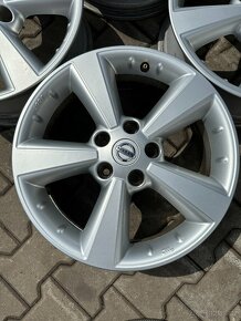 Alu Nissan 5x114,3r17 6,5J ET 40 - 2