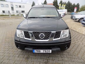 Nissan navara 2,5DCI  4WD,KLIMAAUTOMATIC - 2