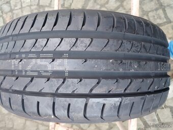 215/40/16 letni pneu MAXXIS 215/40 R16 - 2