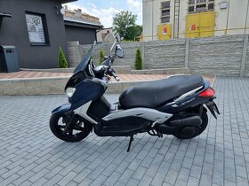 Yamaha X-Max 250 - 2