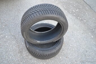 2ks skoro NOVÉ zimní 235/45R18 Semperit SpeedGrip - 2