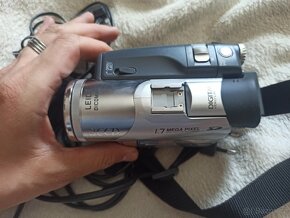 Videokamera Panasonic NV-GS120 - 2