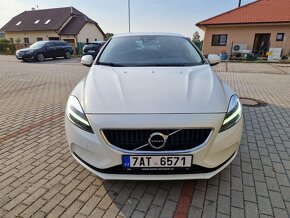 VOLVO V40 T3 (112kw, 2,0) Momentum - 2