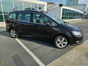 Sharan 2.0TDI103kW DSG 7.míst,webasto,kamera,tažné,panorma - 2