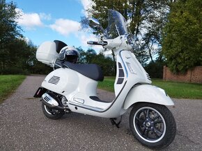 Vespa 300 GTS 2023 - 2