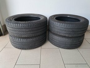 215/60R 17C Goodyear - 2