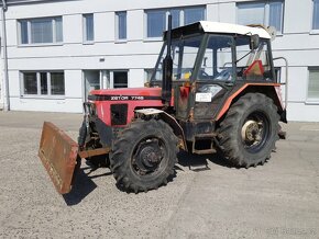 Zetor 7745 s radlicí a navijákem - 2