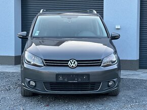 VW TOURAN 1.6 TDI 77 KW LIFE PANORAMA TAŽNÉ 2013 - 2