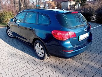 Opel Astra Sport Tourer 1.4Turbo, r. 2012 - 2