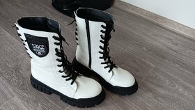 Vysoké  dámské zimní  boty Sleva - 2