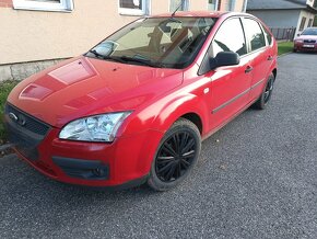 Ford Focus - rezervace - 2