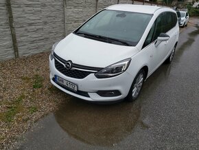 Opel Zafira - 2