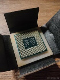 Intel Pentium P6100 - 2