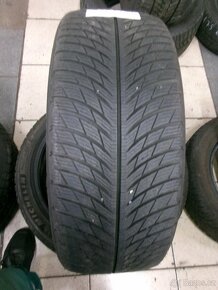 235/40 R19 MICHELIN (cca 6mm) č.14790 - 2