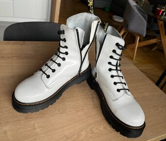 Dámské boty orig.Dr.Martens Jadon vel.41 - 2