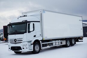 Mercedes-Benz Actros 2546 6x2 - chladící skříň + Carrier - 2