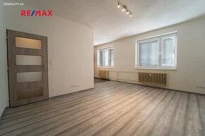 Prodej bytu 2+kk 50 m² Riegrova, Černošice - 2