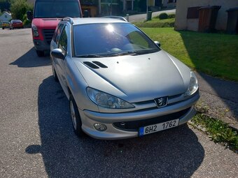 Peugeot 206sw combi 1,4 benzin 65kw rok 2004 - 2