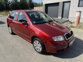 Škoda Fabia 1.4i 55Kw Sport - 2