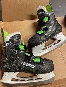 Bauer XLS, velikost 12 Y - 2