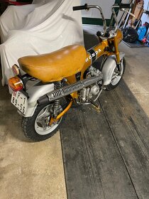 Honda st50 dax - 2