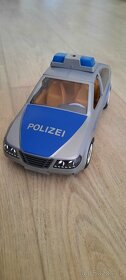 Policejní auto - 2