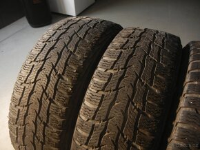 Zimní pneu Nokian 215/60R17C - 2