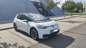 ID.3 ID3 Pro Performance 62kWh (58 kWh), 12 / 2022, 13 000km - 2