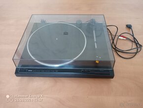 Gramofon Yamaha TT 400 - 2