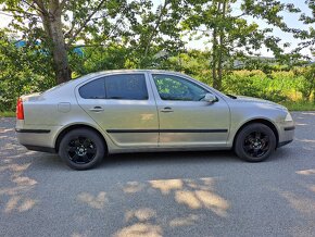 Škoda Octavia 1.6 MPI (75kW) - 2