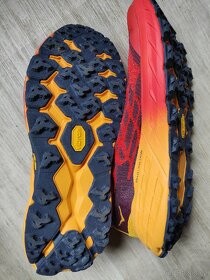 Hoka speedgoat 5 velikost 43 1/3 sleva - 2