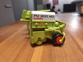 Bruder - nahrabávač pro claas jaguar - 2