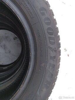 Zimní pneu Good Year 185/65 R15 88T - 2