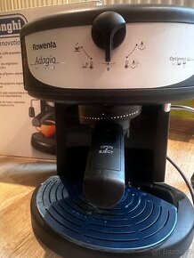 kávovar Delonghi - 2