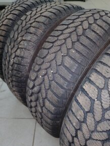 Zimní pneu 165/70r13 - 2