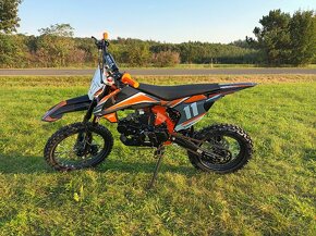 Pitbike Shark 125cc 17/14 E-start oranžová - 2