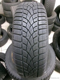 215/60 R17C DUNLOP (2x7 a 2x6mm) č.15118 - 2