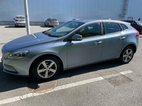 Volvo V40 D2 , r.v.2016 - 2