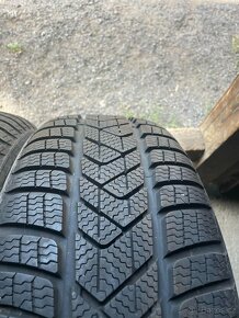 Zimní pneu Pirelli Sottozero3 205/50 R17 93H 90% - 2