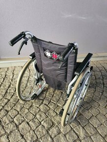 invalidní vozík, sundavací kola, 4 brzdy - 2
