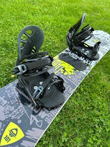 Snowboard Raven core 140 - 2