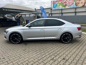 Škoda Superb 2.0 TDi 147kW SportLine - 2