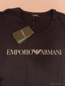 Tričko Emporio Armani originál zcela nové,černé dámské M - 2