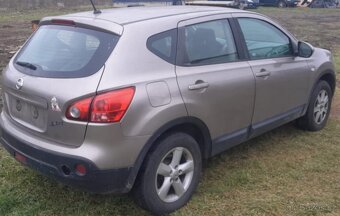 Rozprodám Nissan Qashqai 1.6 benzín 86kw 2008 - 2