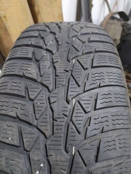 Zimní pneu Nokian 195/65 R15 91T - 2