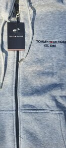 Tommy Hilfiger nová mikina s kapucí vel.XL - 2