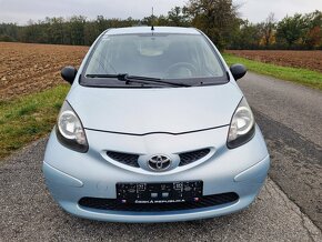 TOYOTA AYGO 1.0i 50kw 137tis.km pravidelný servis - 2