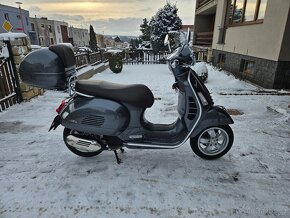 Piaggio Vespa GTS 125 - Touring, r.v.2021, i-get, kufr - 2